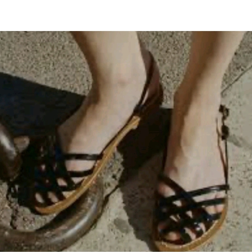 NWT Dôen K.Jacques Handmade Black Leather Sandals - Picture 3 of 16